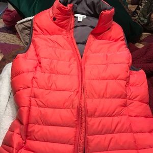 Women’s vest Size Large